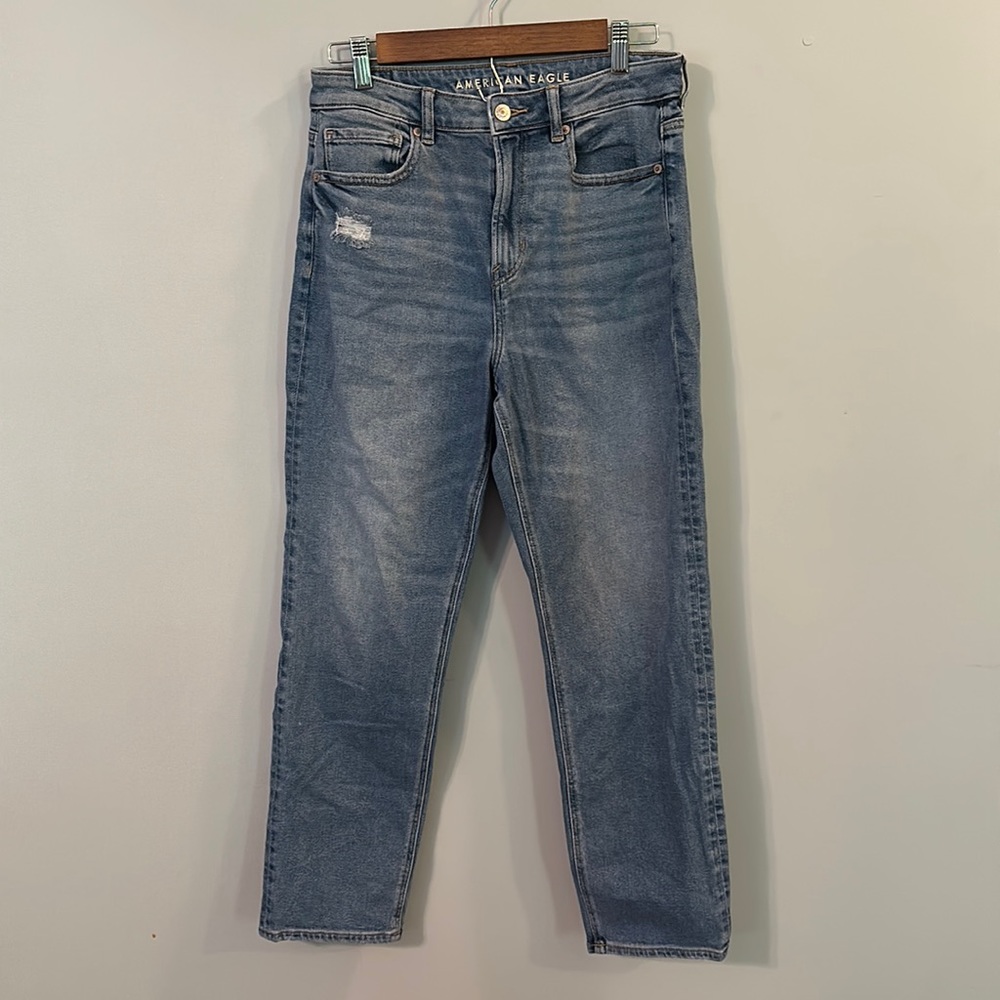 American Eagle stretch straight blue jeans! 🦅